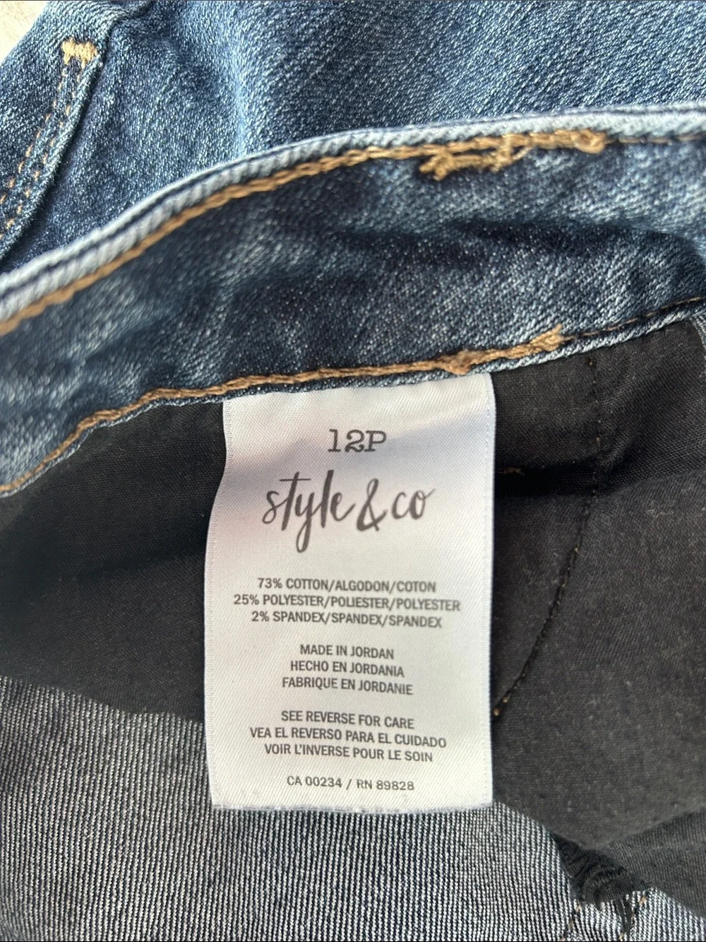 Style & Co. Women's Dark Blue Capri  Cuffed Jeans